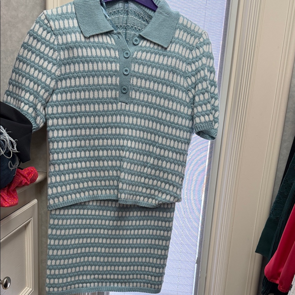 Bagatelle Teal and White Skirt Set